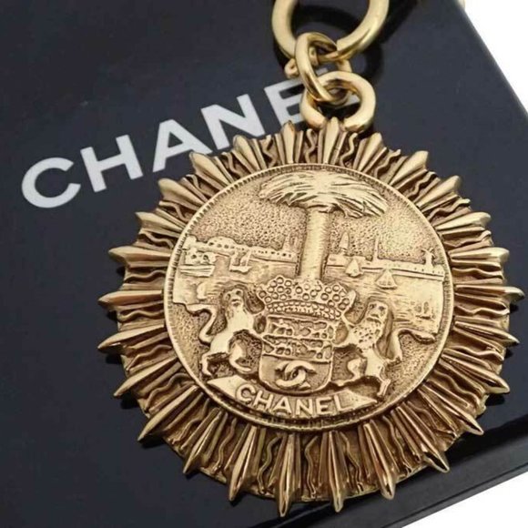CHANEL Jewelry - AUTHENTIC CHANELT MEDALLION PENDANT